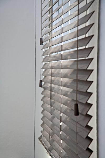 Jalousien aus Holz - Schöner kann wohnen kaum sein